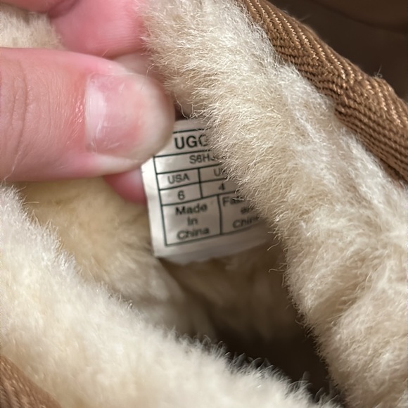 UGG mini - Picture 5 of 5